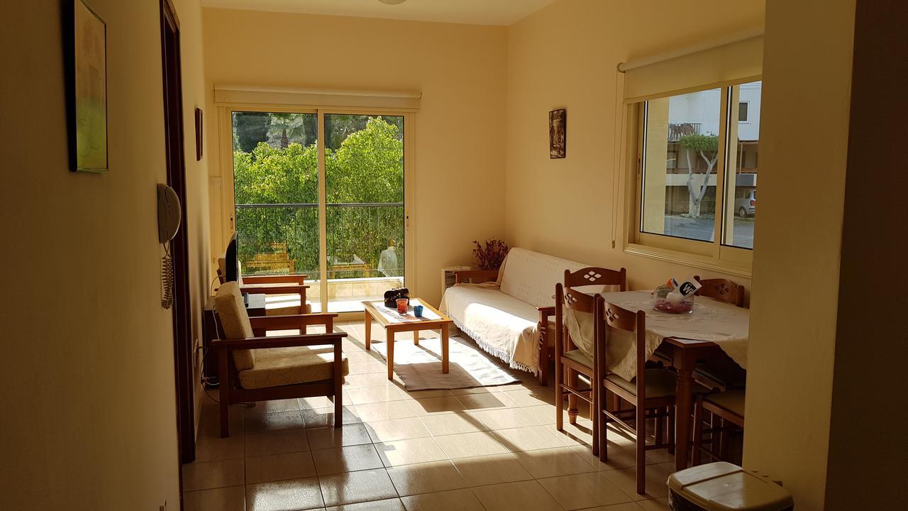 Lazaros Pissouri Apartments Luaran gambar