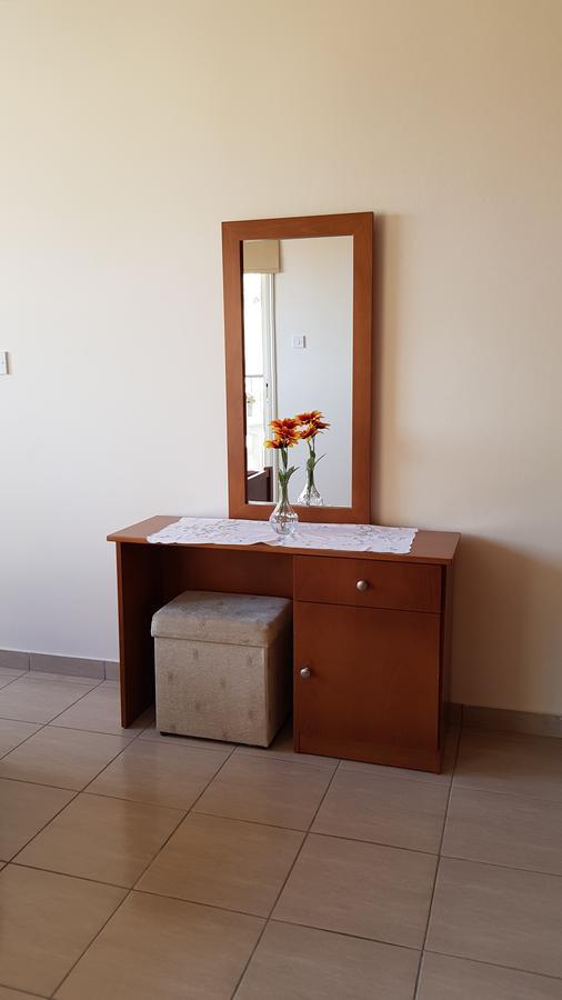 Lazaros Pissouri Apartments Luaran gambar