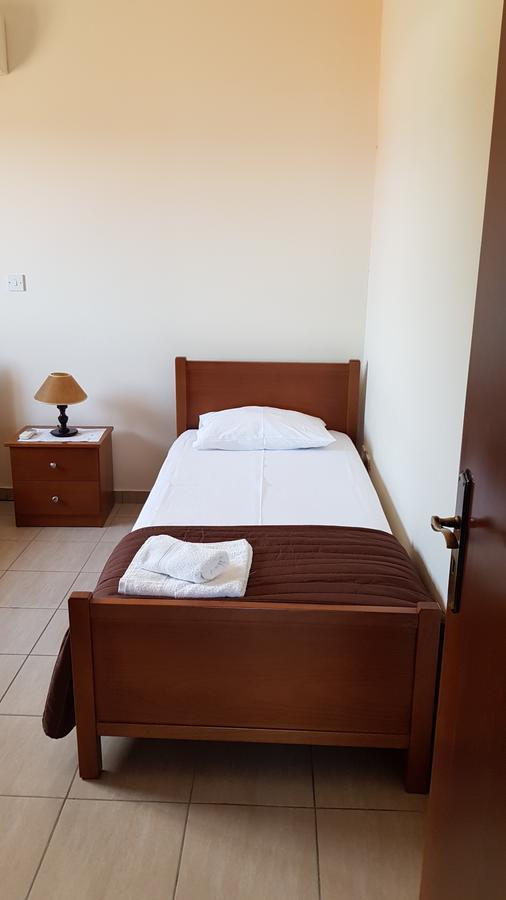 Lazaros Pissouri Apartments Luaran gambar