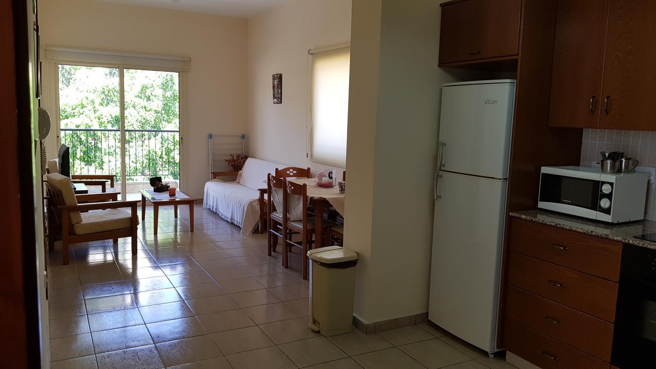 Lazaros Pissouri Apartments Luaran gambar
