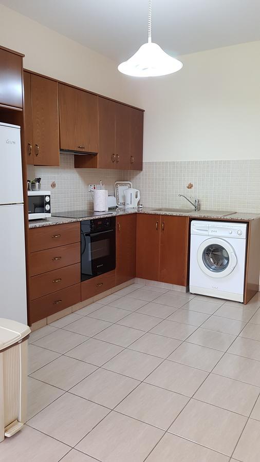 Lazaros Pissouri Apartments Luaran gambar