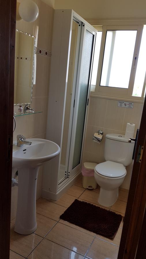 Lazaros Pissouri Apartments Luaran gambar